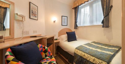 hotel room image