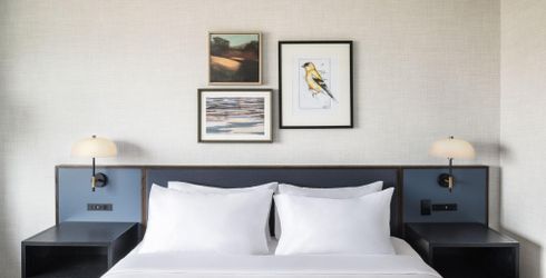 hotel room image