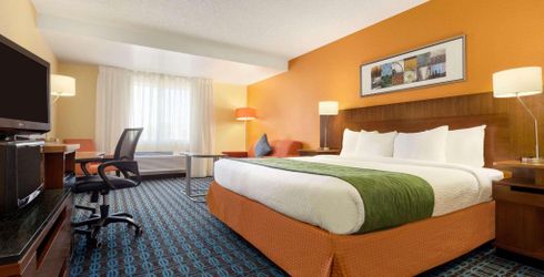 hotel room image