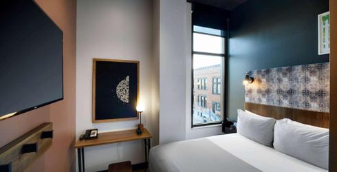 hotel room image