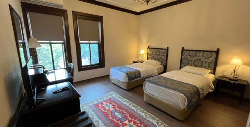 hotel room image