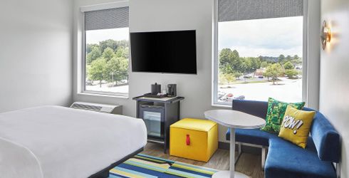 hotel room image