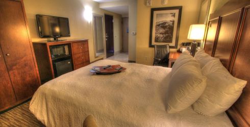 hotel room image
