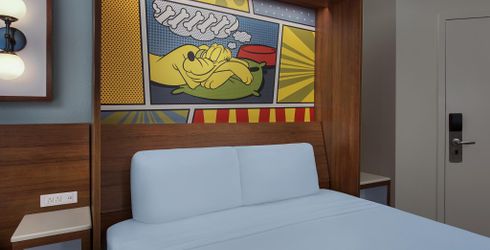 hotel room image