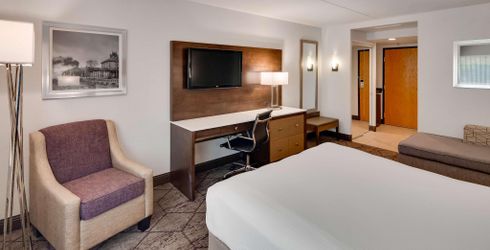 hotel room image
