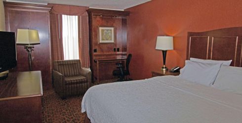 hotel room image
