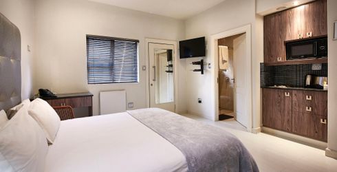 hotel room image