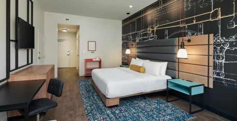 hotel room image