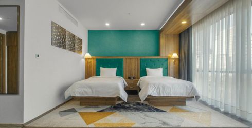 hotel room image