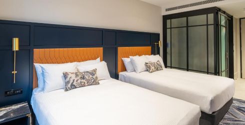 hotel room image