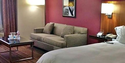 hotel room image
