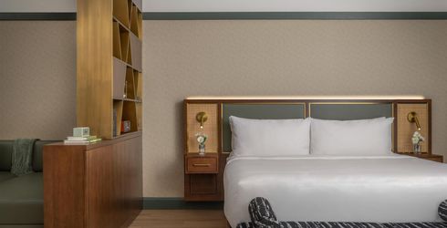 hotel room image