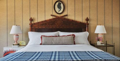hotel room image