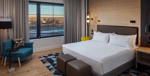 hotel room image