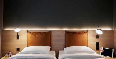hotel room image