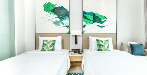 hotel room image