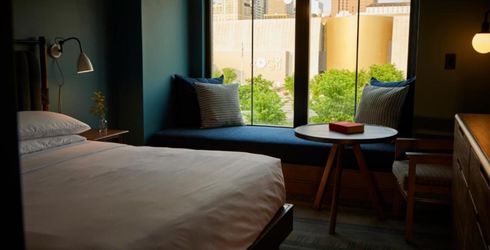 hotel room image