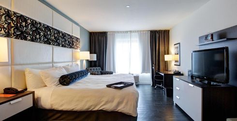 hotel room image