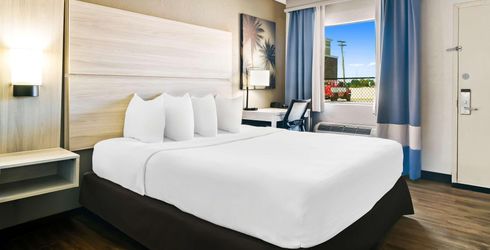 hotel room image