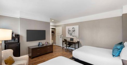 hotel room image