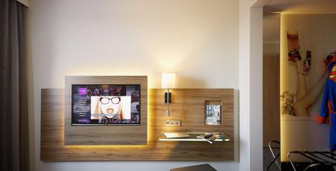 hotel room image
