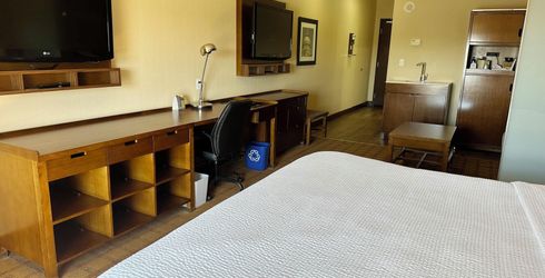 hotel room image