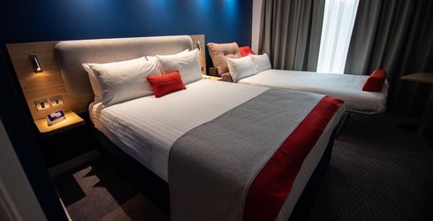 hotel room image