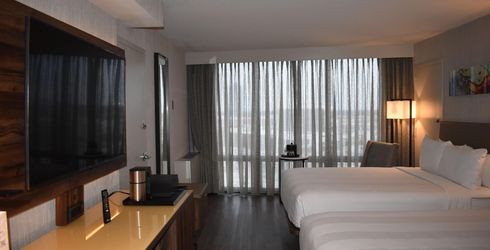 hotel room image