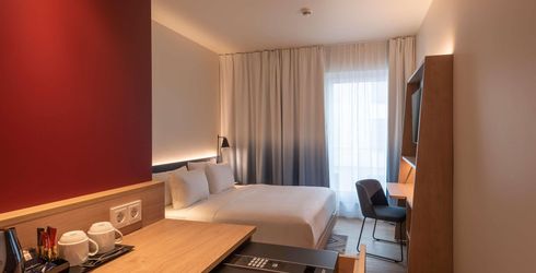 hotel room image