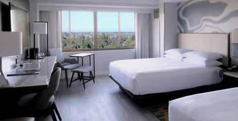 hotel room image