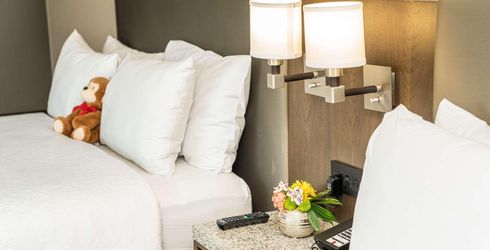 hotel room image
