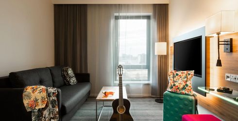 hotel room image