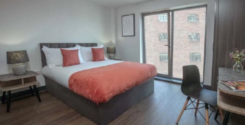 hotel room image