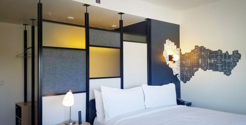 hotel room image