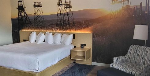 hotel room image