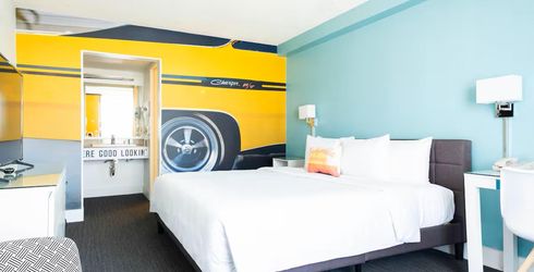 hotel room image