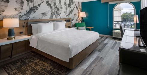 hotel room image