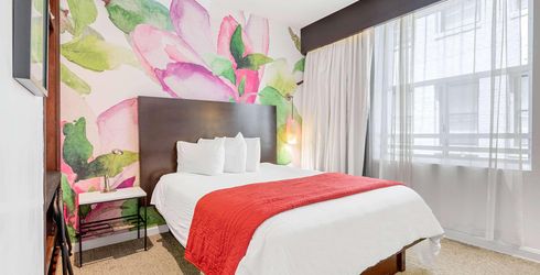 hotel room image