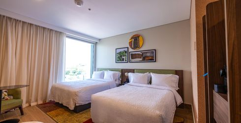 hotel room image