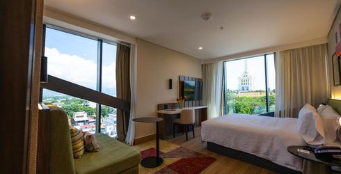 hotel room image