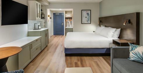 hotel room image