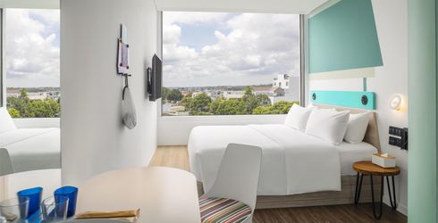 hotel room image