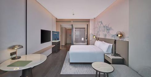 hotel room image