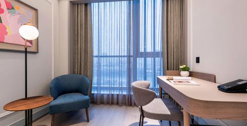 hotel room image