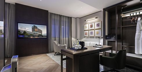 hotel room image