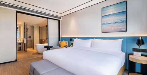 hotel room image
