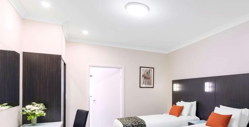 hotel room image