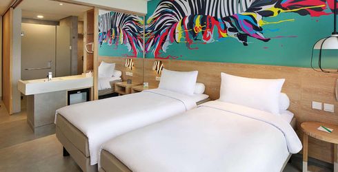 hotel room image