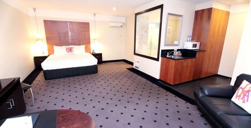 hotel room image