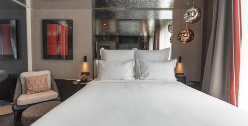hotel room image